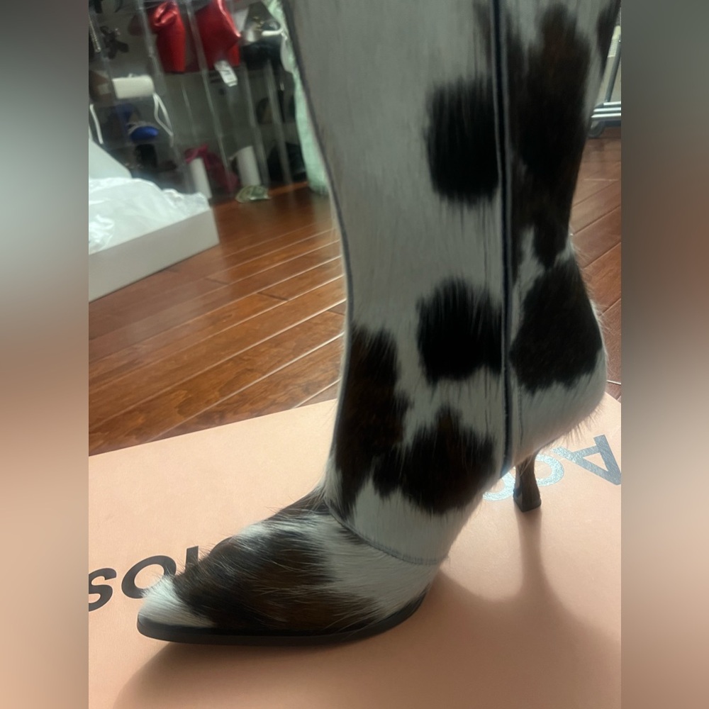 ACNE STUDIOS
Hairy calf hair ankle boots